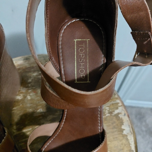 TOPSHOP Tan Strap Wedge Sandals Size 40 - Picture 3 of 5
